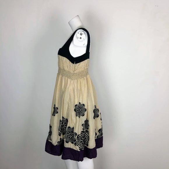 Lithe Pagoda Petals Dress Floral Ivory Print - Picture 5 of 6